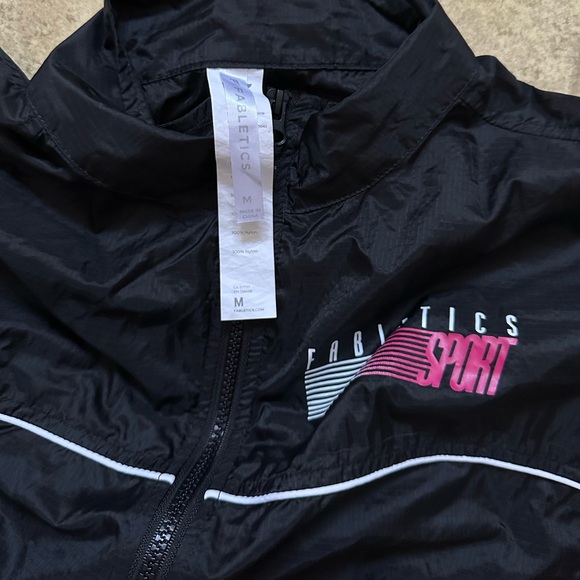 FABLETICS WOVEN JACKET - Picture 2 of 3
